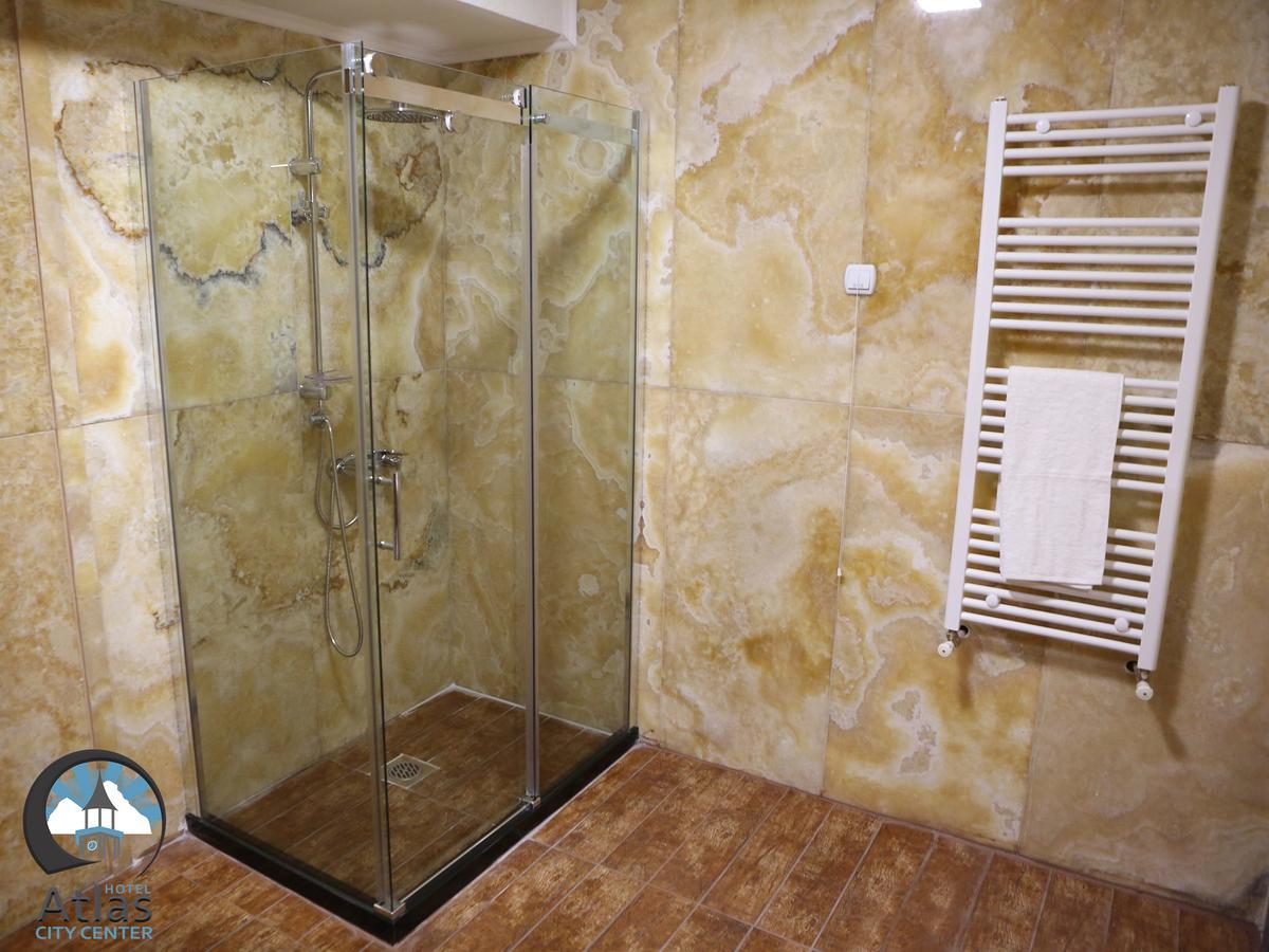 פרילפ Atlas City Center Hotel מראה חיצוני תמונה