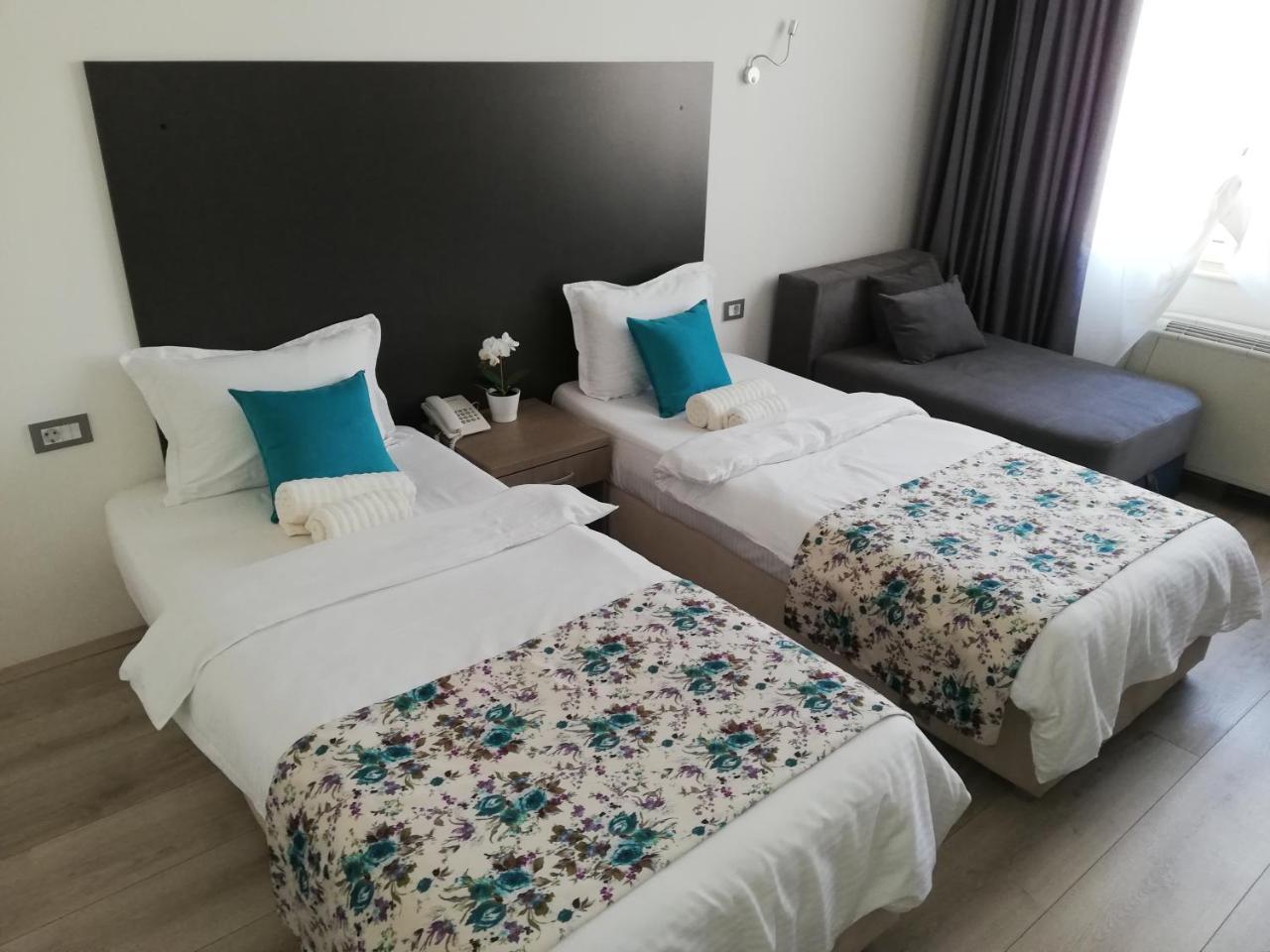 פרילפ Atlas City Center Hotel מראה חיצוני תמונה