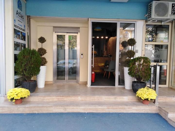 פרילפ Atlas City Center Hotel מראה חיצוני תמונה